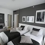 B&B Lionora