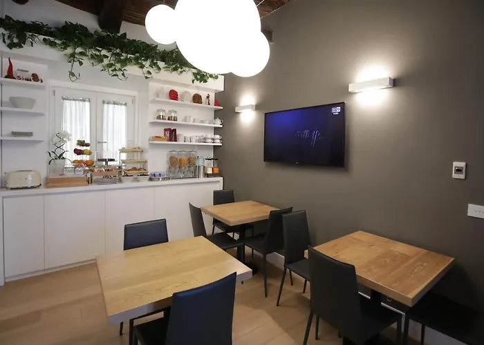 Alojamento de Acomodação e Pequeno-almoço Lionora